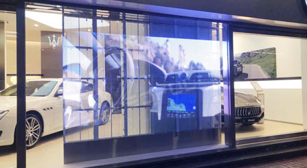 شاشة ليد شفافة TGC لمتجر مازيراتي