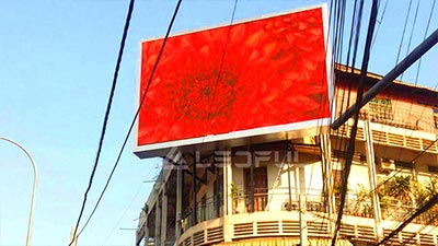 كامبوديا في الهواء الطلق الجدار عرض الإعلانات التي شنت